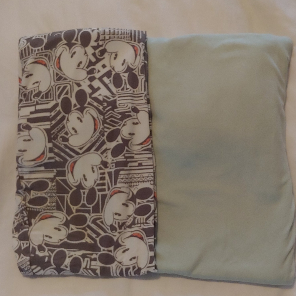 Lularoe Tween Leggings- Mickey Mouse!